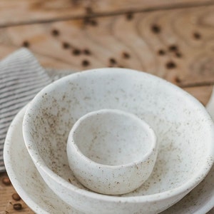Little Pottery Bowls, Matte Glaze Ceramic Prep Tiny Dishes, Set of 3 Bowls