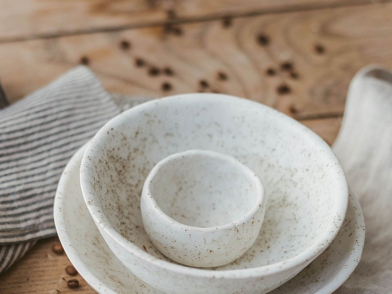 Little Pottery Bowls, Matte Glaze Ceramic Prep Tiny Dishes, Set of 3 Bowls