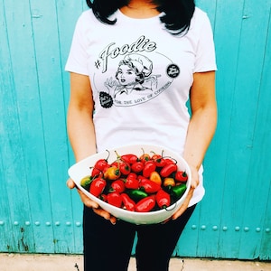 Retro Foodie Tee * Foodlover * Foodie Gifts * Homecooks * Womens T-Shirt * Womens Retro Tee * Ethical Fashion * For Her