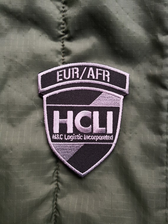 ヨルムンガンドにインスパイアされた、H&C ロジスティック