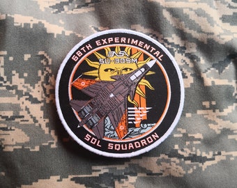 Inspirado en Ace Combat 7: caza de superioridad aérea Su-30SM del Escuadrón Sol de Erusea, parche de moral militar.