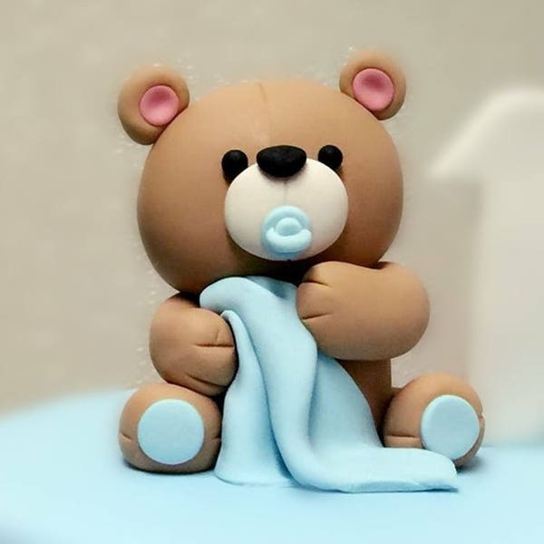 Baby Bear Fondant Cake Topper With blanket - 3D Fondant Cake Topper