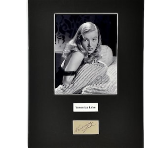 LARGE vintage Veronica Lake Autograph Autographed Signed Display Art Piece black and white photograph photo artwork