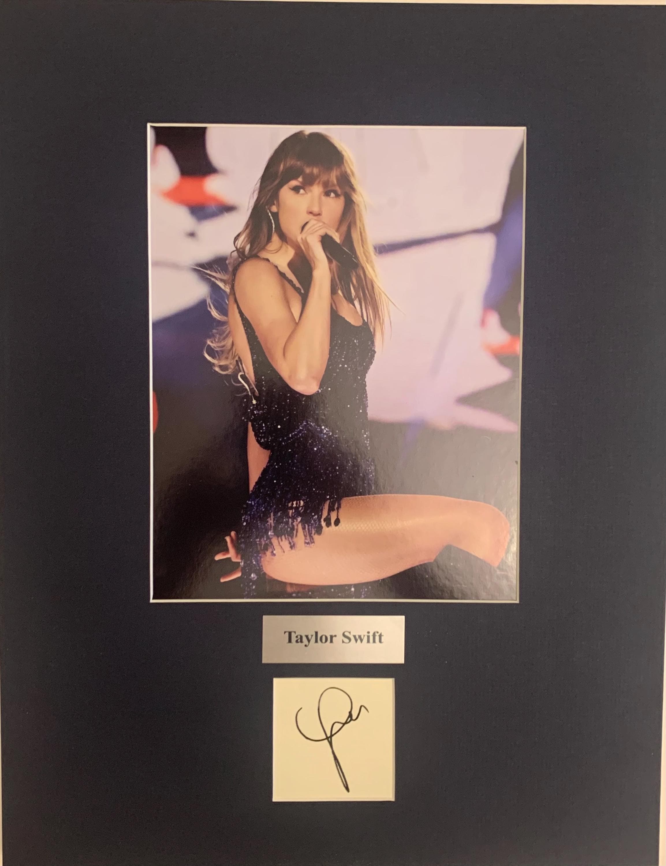 Swift Autograph - Etsy