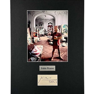 LARGE vintage Picasso Autograph Autographed Signed Display Art Piece color photograph photo artwork poster print