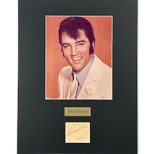 LARGE vintage Elvis Presley Autograph Autographed Signed Display Art Piece Black & White photograph photo artwork Shake Rattle and Roll