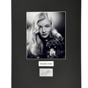 LARGE vintage Veronica Lake Autograph Autographed Signed Display Art Piece black and white photograph photo artwork