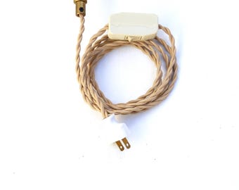 Upgrade from Wall sconce light to Plug-in light