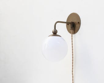 Plug-in Brass Wall Sconce light, Modern brass light, Wall sconce light, Minimal Sconce Light UL Listed, 6"-PPQ,No.0902