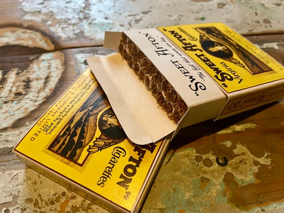 Vintage Tobacco Tin Sweet Virginia (Jef) Vintage Tobacco Tin Sweet Virginia (Jef)
