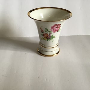 Vintage European Continental Vase Gold Rims,Hand Painted Floral Design on Wht.Background H3.75” Dia 3.58”