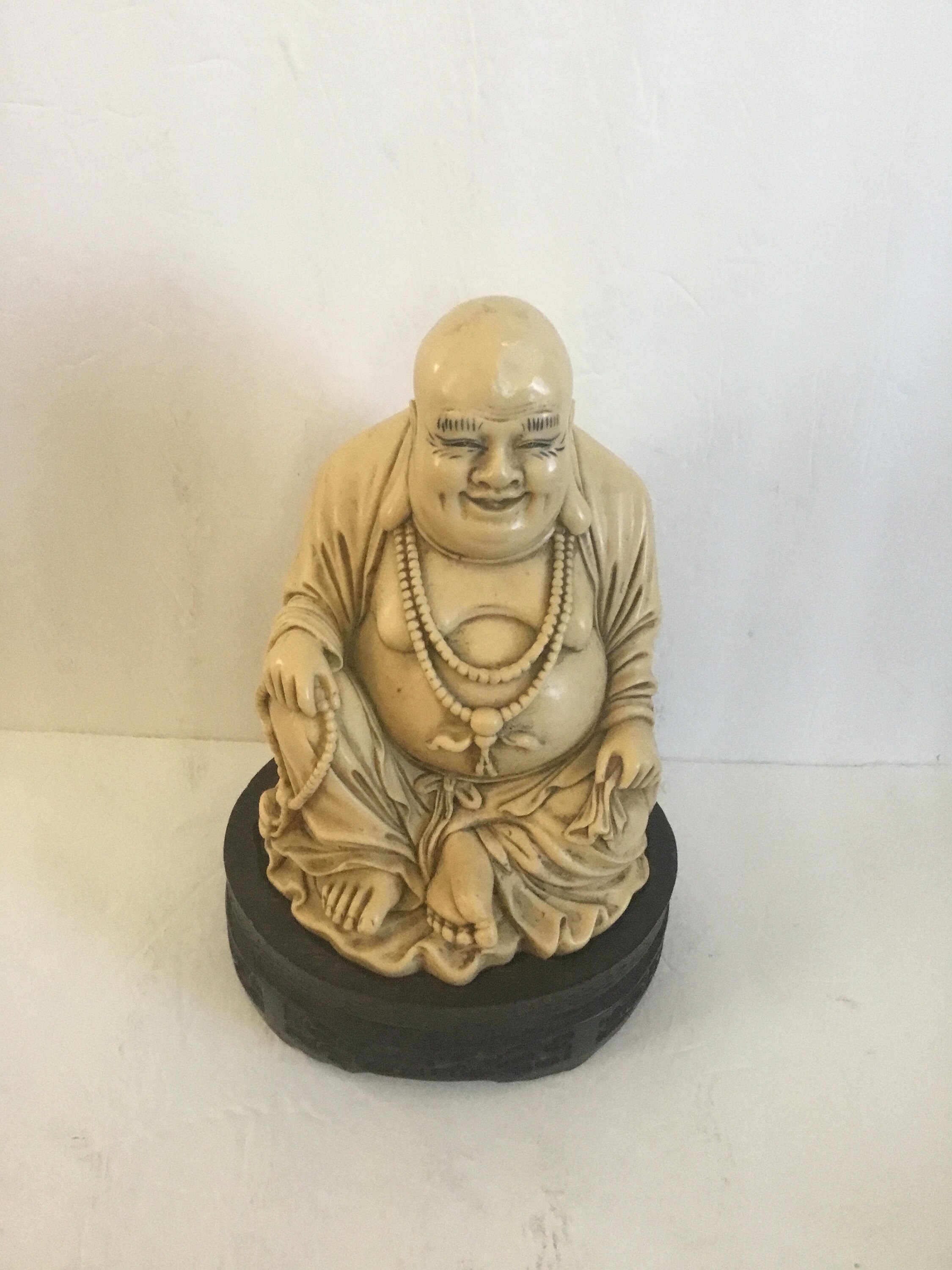 【中古】 Hotel Buddha Stately Vintage 1950's Resin Seated Happy Buddha / Hotel on