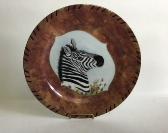 Decorativo Lynn Chase Designs 9.25" Zebra Plate African Portraits Collection From 1995.