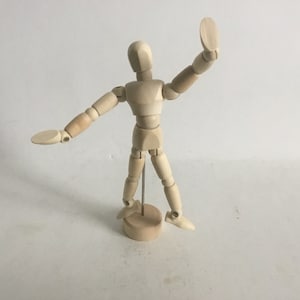 Flexible Wooden 5.5” Drawing Manikin On Base.For Learning To Draw Or Just An Attractive Sculpture.