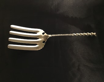 Antiguo Sterling Square Twist Pattern Tenedor de espárragos por Whiting MFG Co.  C 1885