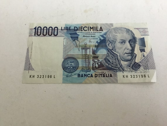 イタリアの 1984 年廃止の 10000 リラ紙幣。イタリア銀行は