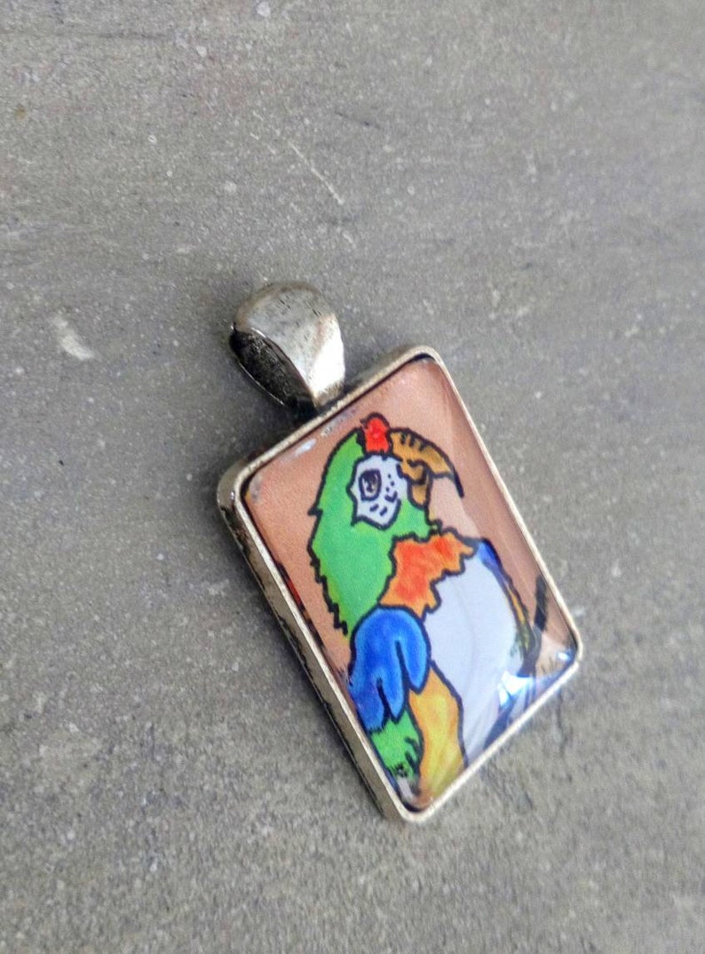 /'Green Parrot/' pendant