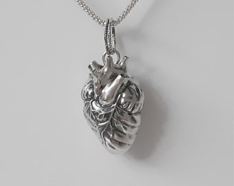 Anatomische Herz-Halskette, Bio-Herz-Anhänger STERLINGSILBER, anatomisches Herz, Bio-Herz SILBER, Geschenkideen für Arzt, Krankenschwester