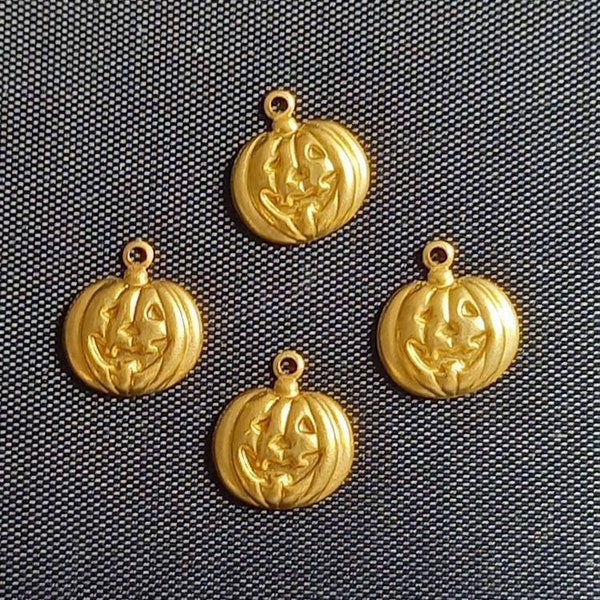 gold coloured Halloween pumpkin charm. Jewellery making and embellishment supply's. Gift for her.