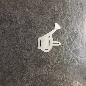 Gießkannenverzierungen. Metall silberfarben. Scrap-Buchung und Kartenherstellungsverzierungen.