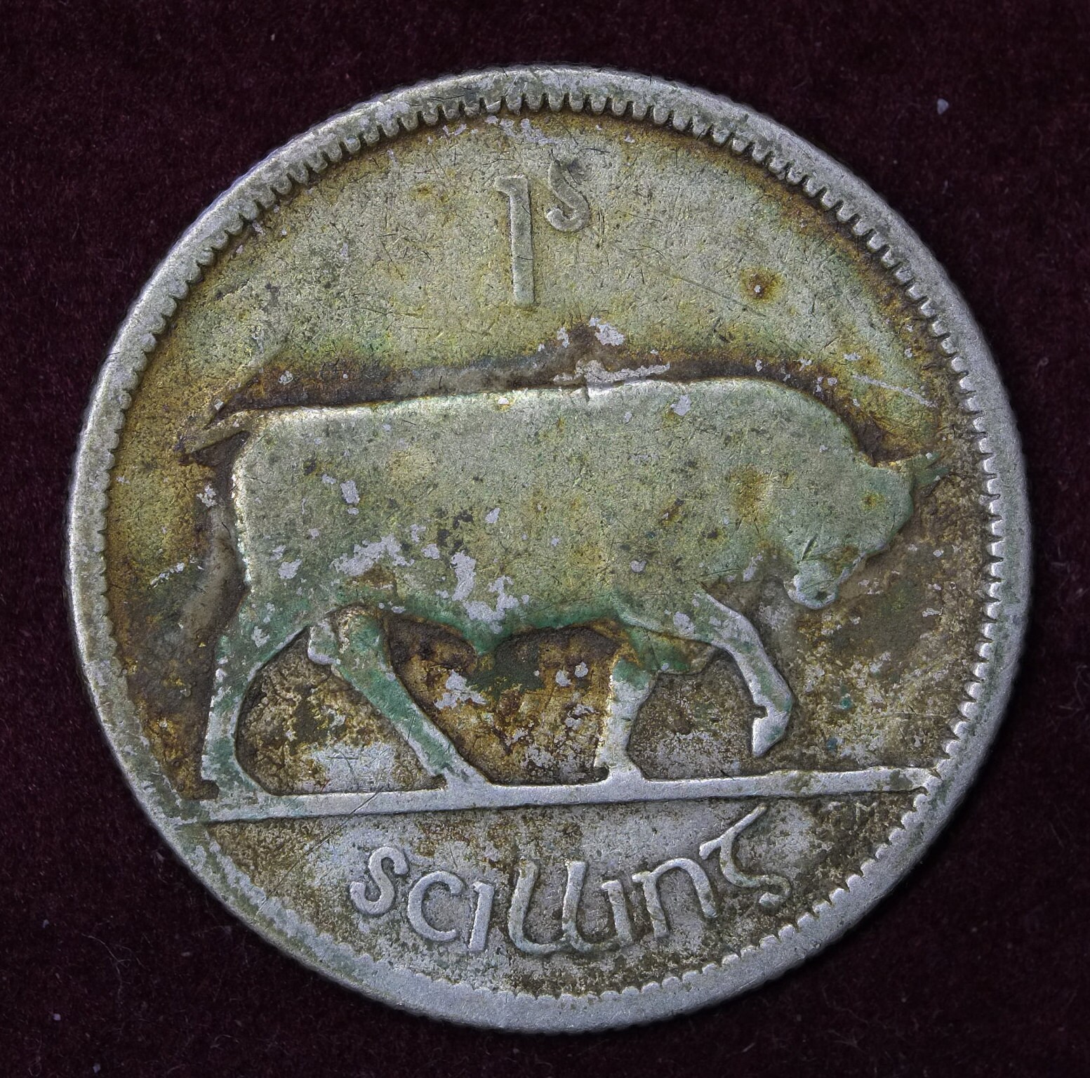 Image of 1928 Irish Silver Shilling Bull & Harp Eire Scilling