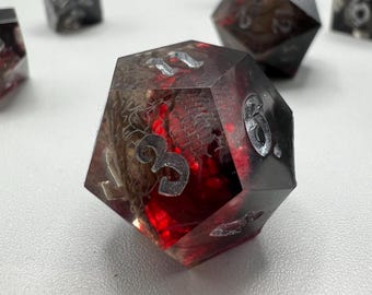 Vampire Masquerade- handmade dice set
