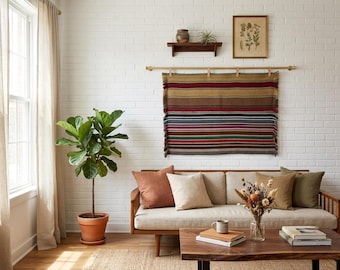 Vintage wollen kilim wandkleed, handgeweven boho textielkunst (76 x 97 cm)