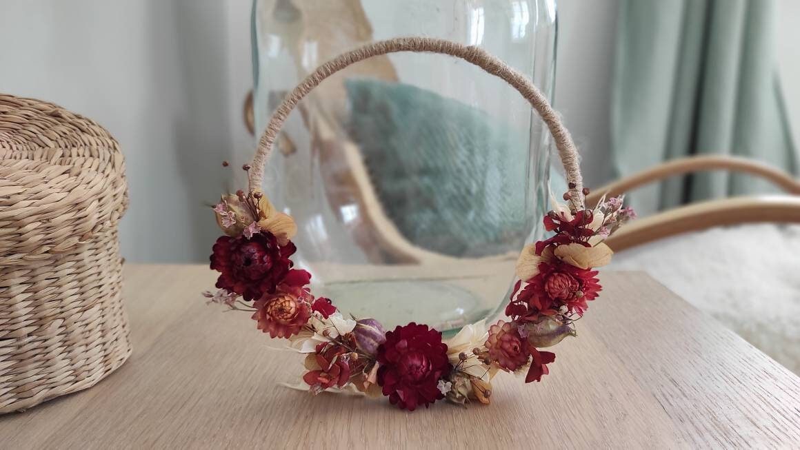 Couronne de Fleurs Séchées à Suspendre