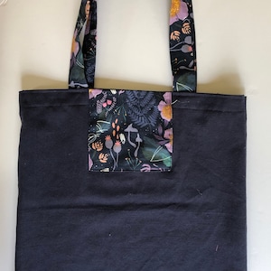 Tote Bag Pocket PDF Pattern | Recycled Tote PDF Sewing Pattern | Foldable Bag Sewing Pattern | Eco Friendly / DIY / Renewable / Reusable