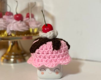 Strawberry Ice Cream Sundae Farmhouse Style Mug Hat/ Tiered Tray Display