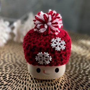 Cranberry Christmas Snowflake Marshmallow Mug Hat