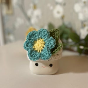 Spring Blue Flower Crochet Mug Hat