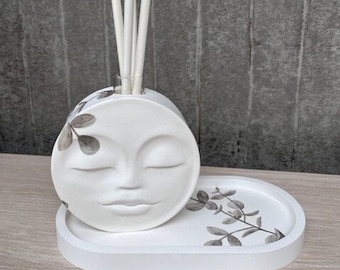 Moon Face Reed Diffuser Set: Hand-Painted Eucalyptus, Jesmonite Vase