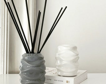 Handmade Ceramic Reed Diffuser Vase: White or Grey Scent Bottle