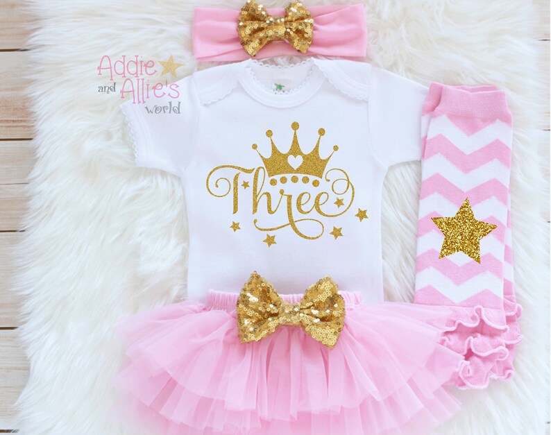 its my 3rd birthday outfit