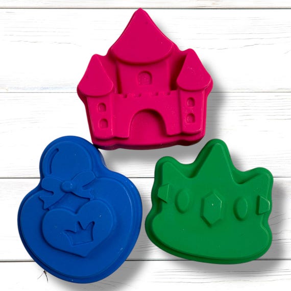 Princess Crayon - Ideal Kids Party Favors for Princess-Themed Birthdays and Classroom Gifts