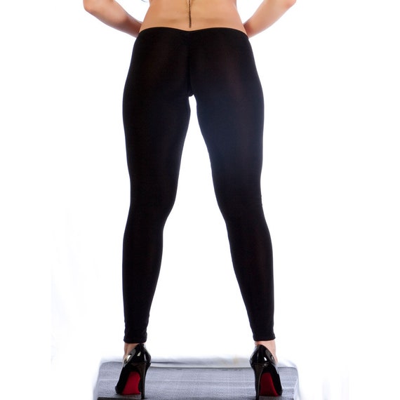 Slinky Aphrodite Leggings. Form Fitting 
