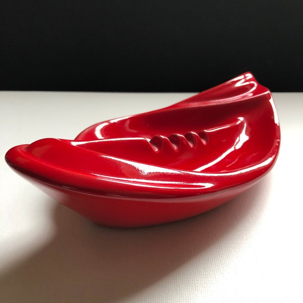 Vintage 1970’s Mod Boomerang, Heart Shaped Ceramic Red Retro Modern Ashtray