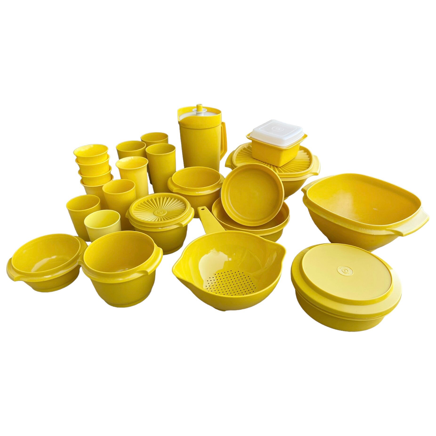 Vintage Nesting Tupperware Sheer Round Storage Canister 264 Yellow Pre  Owned Replacement Free USA Shipping 