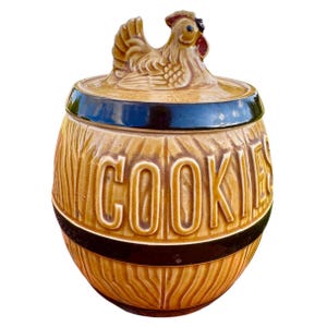 Large Vintage 1950’s/60’s Glazed Ceramic Hen on a Nest Cookie Jar