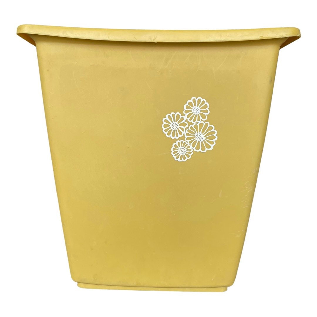 Vintage 1960s 1970s MCM Yellow Tall Large Trash Garbage Can Pail Plastic 21