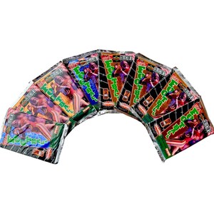 Eight Vintage 1996 NFL Upper Deck Football Cards - Unopened Collector&#39;s Choice Bonus Pack