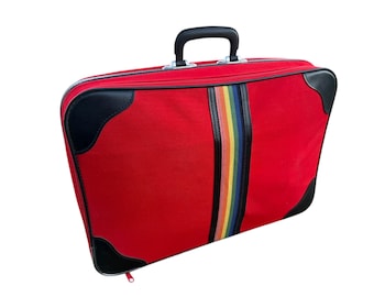 Vintage 1970s Lark Luggage Carry on Soft Side Suitcase |olive
