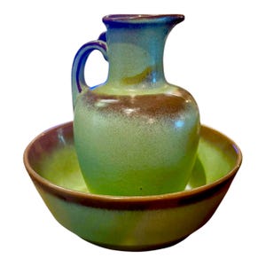 Vintage 1950’s/60’s Plainsman Green Frankoma Pottery Pitcher/Jug  and Matching Bowl