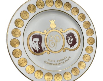 Large Vintage 1970’s Gold, Elvis Presley, Commemorative Plate, w/ Gold Records and a Young and Older Elvis, 1933 \ 1977, in the Middle