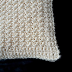 Chunky Crochet Blanket The Sunday Throw CROCHET PATTERN image 2