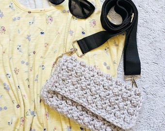 Crochet Crossbody Bag Pattern, Crochet Bum Bag, Easy Cross-body Bag Tutorial, Small Crochet Purse Digital Download PDF