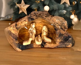 キリスト降誕セット。クリスマスのキリスト降誕セット。木製のキリスト