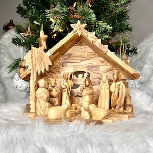 Christmas Nativity Scene , Holy Land Olive Wood Nativity Set Large ,Wooden Nativity Christmas Tree Decoration, Holy Family Wood Manger Scene