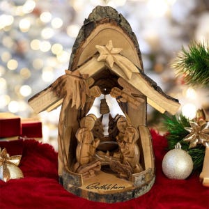 Rustic Olive Wood Nativity Scene: Hand-Carved Manger Decor